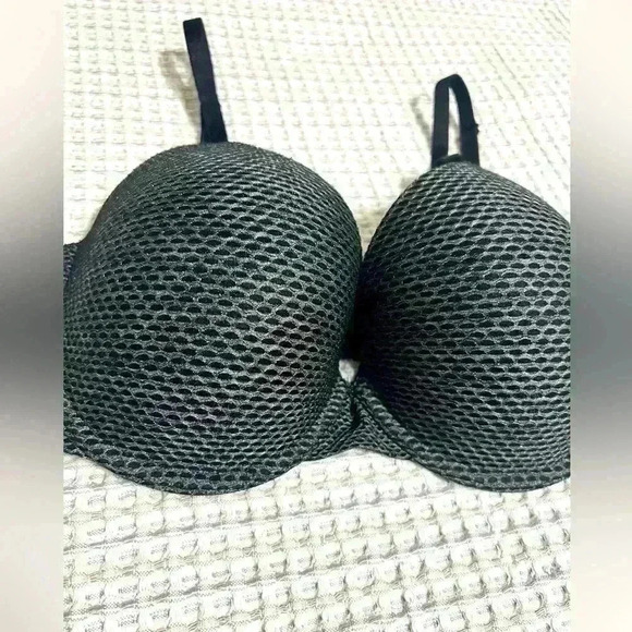 Victoria's Secret Other - VICTORIA'S SECRET
UPLIFT SEMI DEMI/ DEMI-BUSTE SEMI-COUVRANT REHAUSSANT 32DDD/F